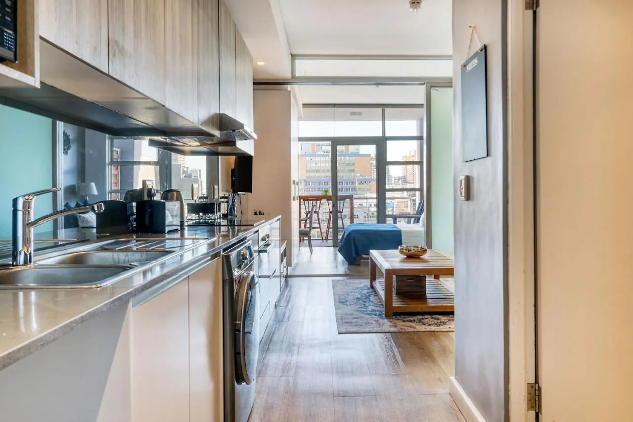 Backup-Power Elegant Ny Balcony Apartment Le Cap